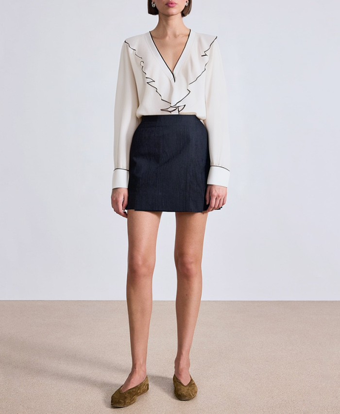 contrast-color-piping-ruffled-ladies-business-formal-suit