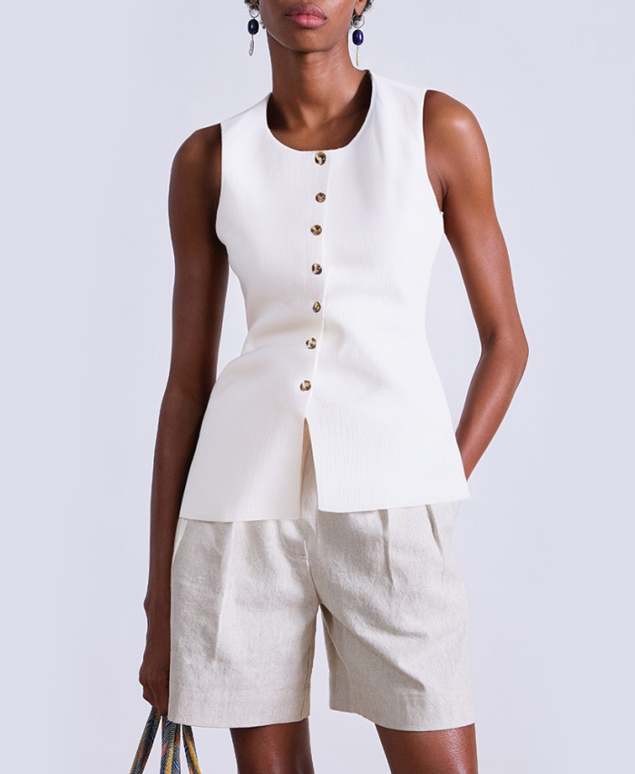 round-neck-single-breasted-knitted-vest-for-women