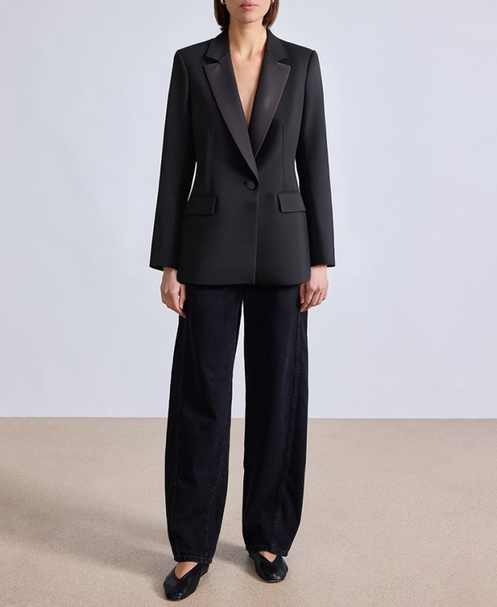 single-button-slim-fit-long-sleeve-womens-blazer